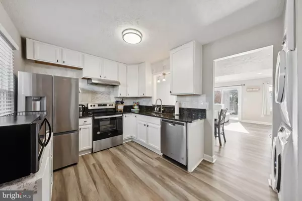 Manassas Park, VA 20111,8639 UNION PL