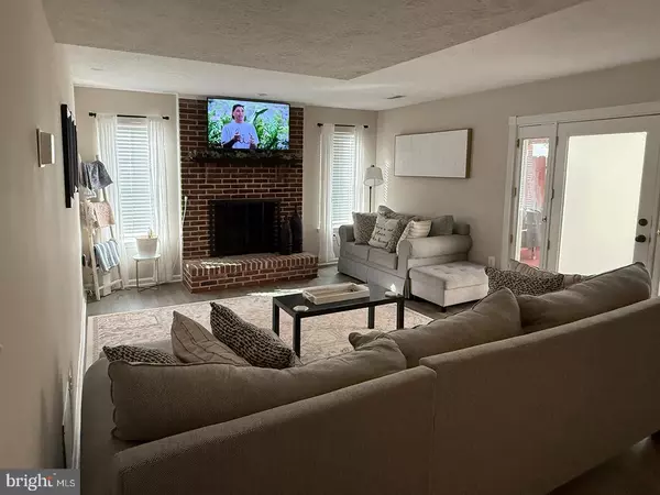 Waldorf, MD 20603,6814 JAGUAR CT