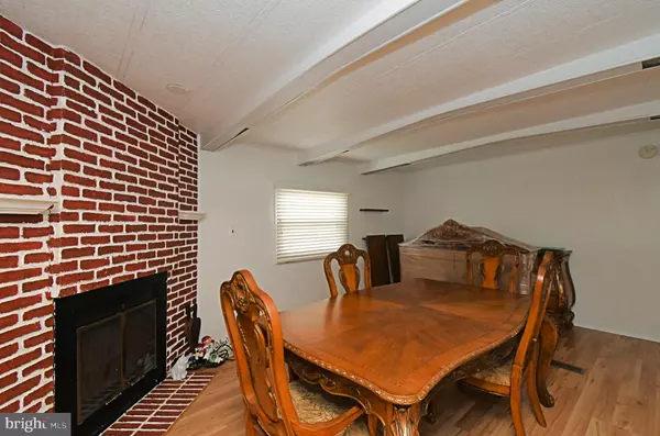 North Wales, PA 19454,177 BENT PINE HL