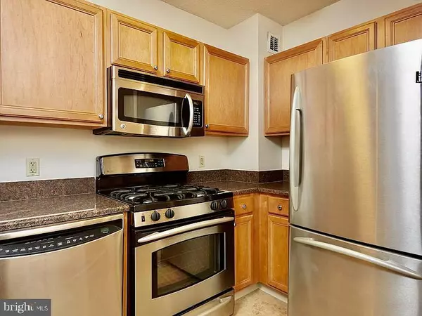 Bethesda, MD 20815,7111 WOODMONT AVE #103