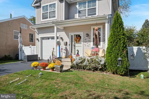 Philadelphia, PA 19128,714 CRESTVIEW RD