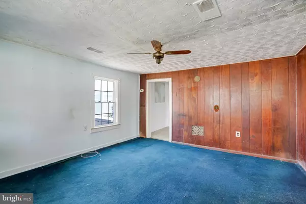 Alexandria, VA 22311,5402 FILLMORE AVE