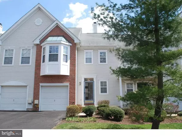 10 HOWE CT, Pennington, NJ 08534