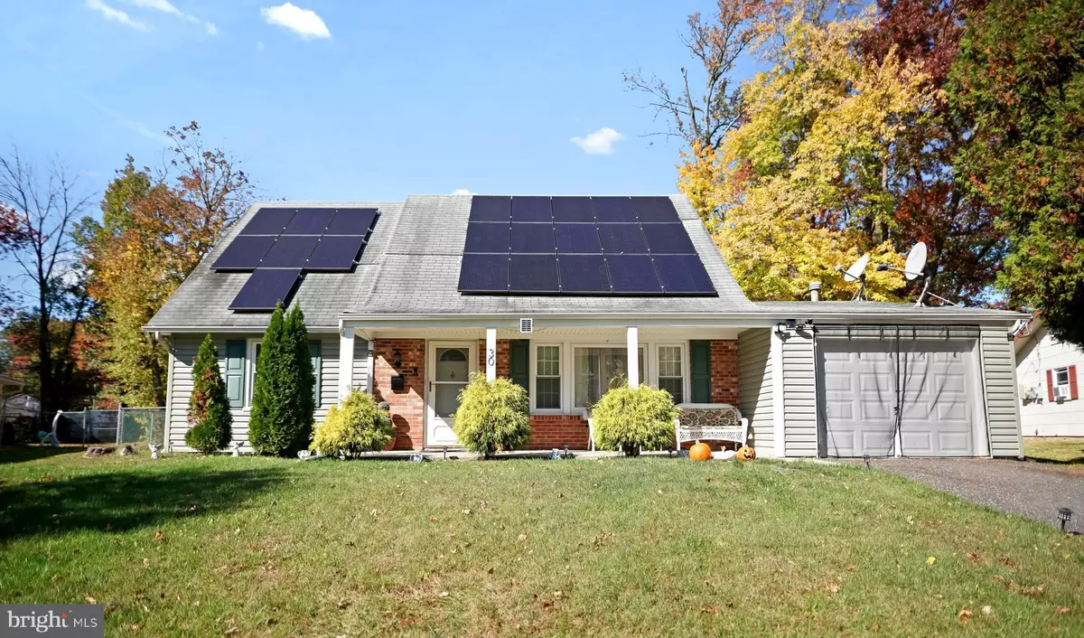 Willingboro, NJ 08046,30 NEWPORT LN