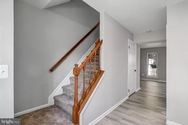 Centreville, VA 20120,14822 MILLICENT CT