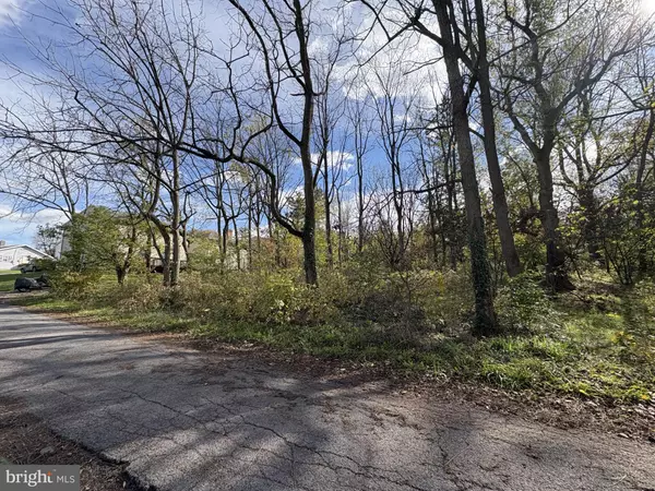 Shippensburg, PA 17257,213 AND 210 PRINCE AND HIGH