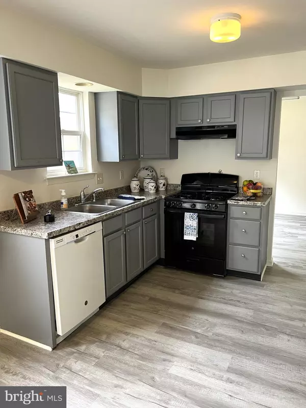 Galloway, NJ 08205,560 S PITNEY RD