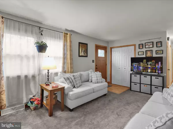 Reading, PA 19605,3810 WILLOW GROVE AVE