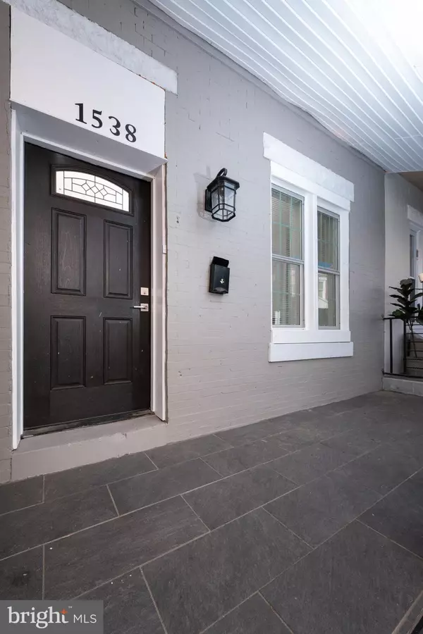 Philadelphia, PA 19121,1538 N HOLLYWOOD ST