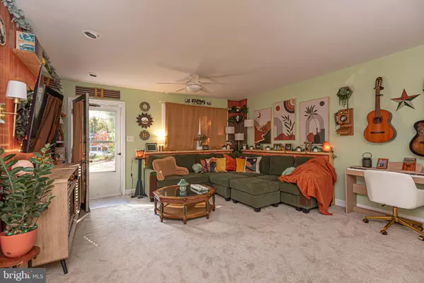 Ocean Pines, MD 21811,88 SEAFARER LN