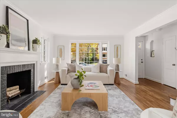 Chevy Chase, MD 20815,3205 CUMMINGS LN