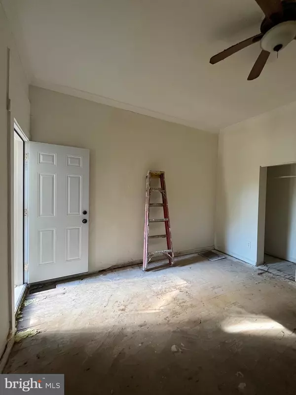 Baltimore, MD 21218,721 E 21ST ST