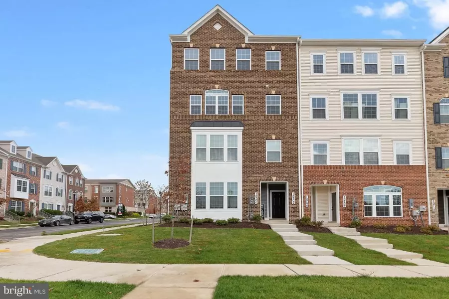 10700 PRESIDENTIAL PKWY, Upper Marlboro, MD 20772