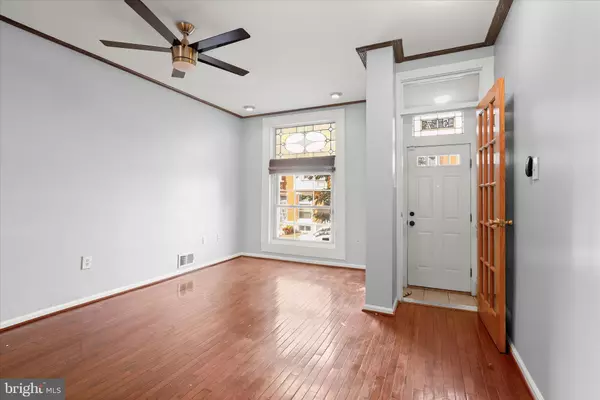 Baltimore, MD 21224,517 S MACON ST