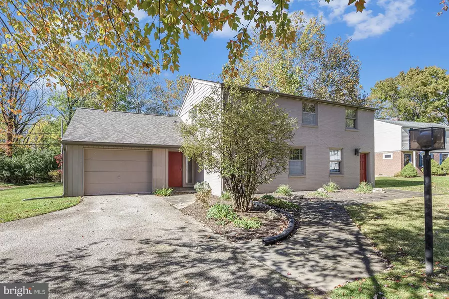 4048 FRIENDS LN, Plymouth Meeting, PA 19462