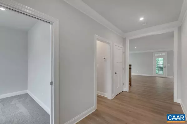 Charlottesville, VA 22911,13 SABLEWOOD DR