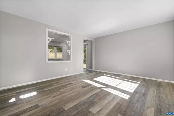 Charlottesville, VA 22901,2627 COMMONWEALTH DR