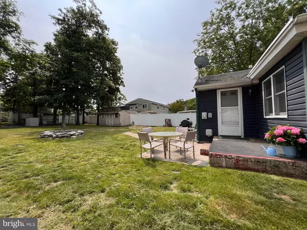 Cape May, NJ 08204,305 WHILDAM AVE