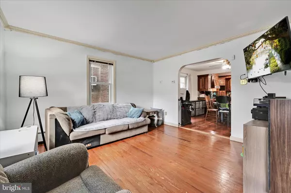 Ephrata, PA 17522,18 E PINE ST