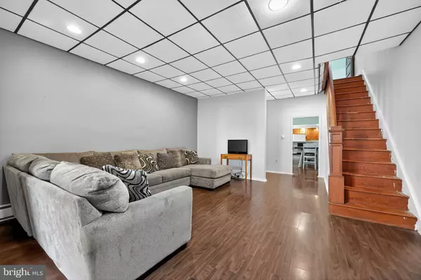 Philadelphia, PA 19134,3319 EDGEMONT ST