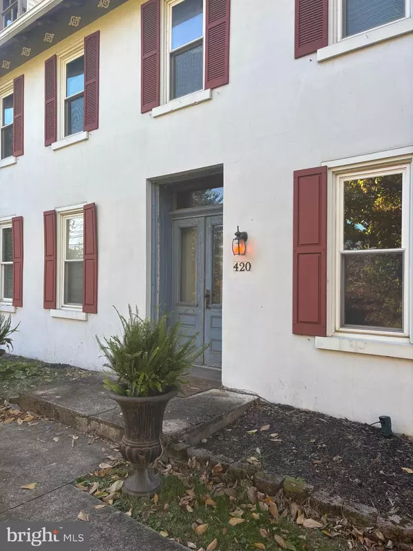 420 OLD SWEDE RD, Douglassville, PA 19518