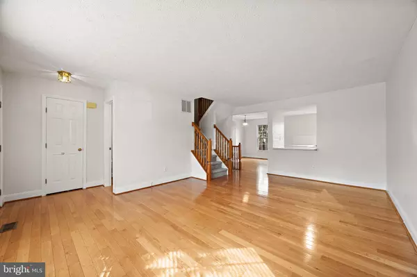 Newark, DE 19711,104 W SHETLAND CT