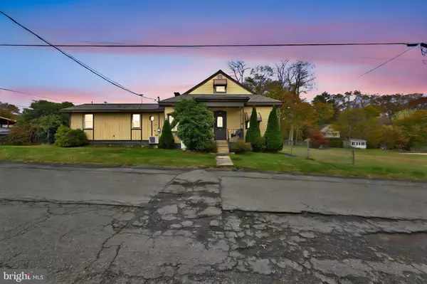 Frackville, PA 17931,307 S WYLAM ST