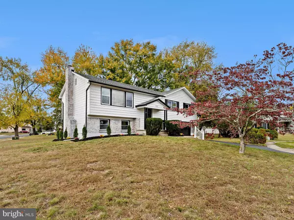 Somerdale, NJ 08083,325 ROBERTS CT