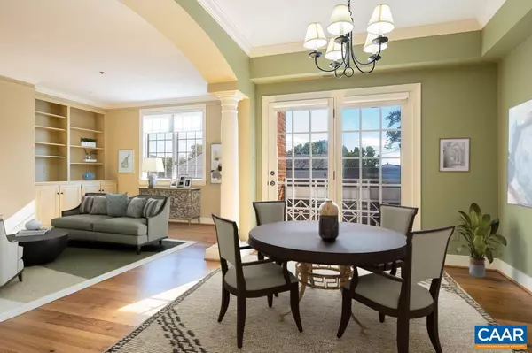 Charlottesville, VA 22902,253 EAST JEFFERSON ST