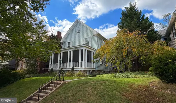 2710 36TH ST NW,  Washington,  DC 20007