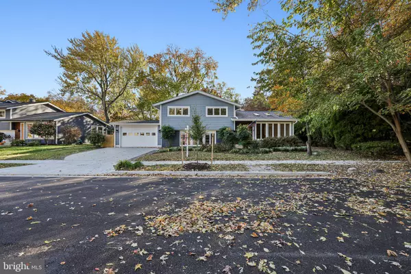 Severna Park, MD 21146,809 PIN OAK RD