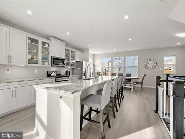 Hanover, MD 21076,7035 FOX GLOVE LN