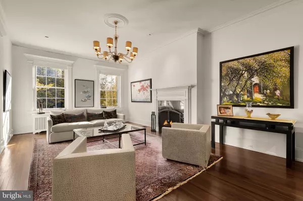 Washington, DC 20008,2137 R ST NW