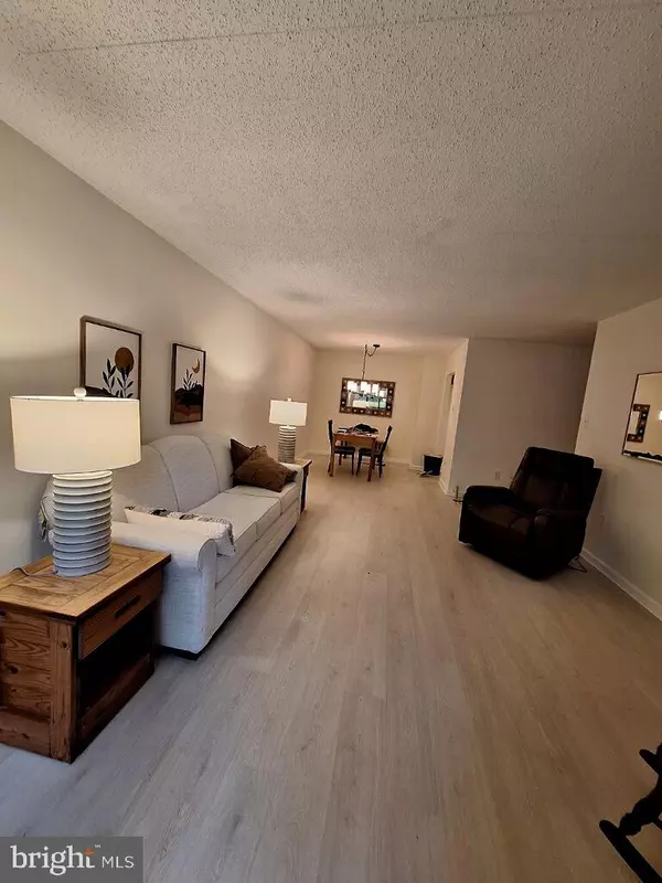 Wallingford, PA 19086,700 AVONDALE RD #3J