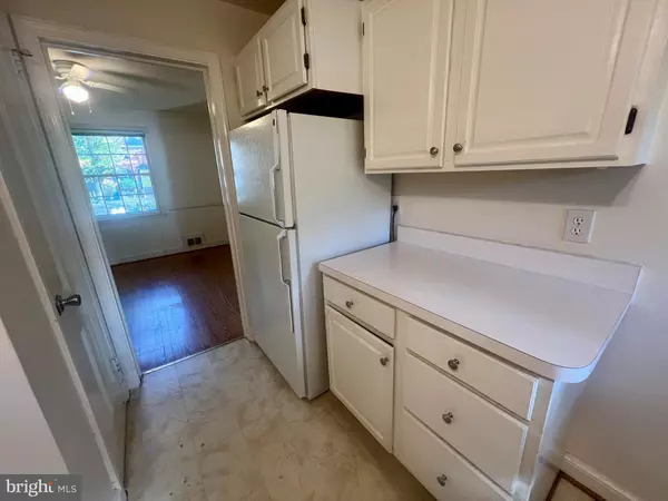 Arlington, VA 22204,8 S HUDSON ST