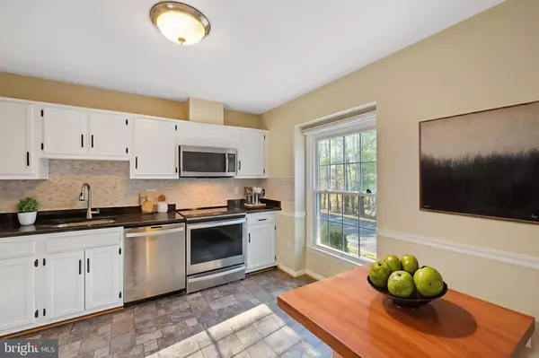 Fairfax, VA 22032,9954 WOOD WREN CT