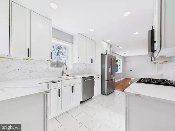 College Park, MD 20740,5010 PIERCE AVE