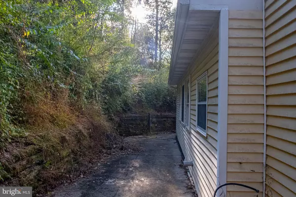 Lewistown, PA 17044,71 WOODBINE RD