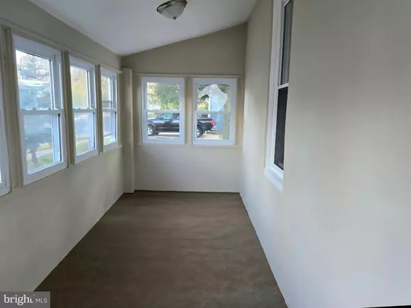 Lindenwold, NJ 08021,524 EIGHTH