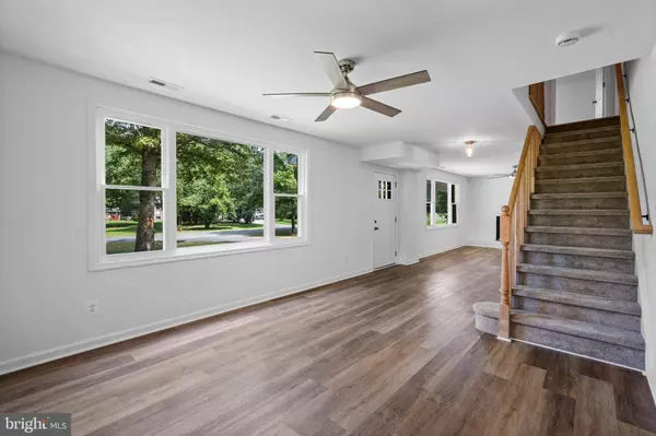 White Plains, MD 20695,9251 KRIS DR