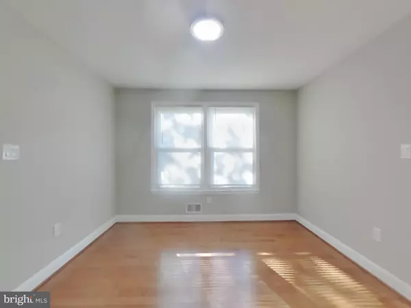 Upper Marlboro, MD 20772,11103 TENBURY CT