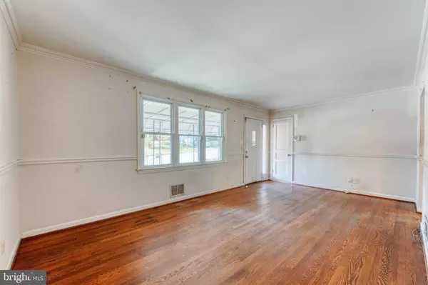 Hyattsville, MD 20784,3815 71ST AVE