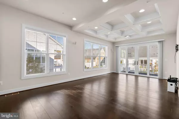 Odenton, MD 21113,3035 WOODCHUCK WAY