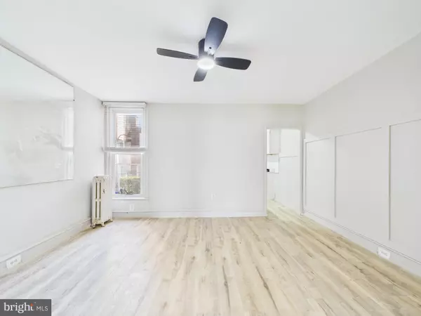 Philadelphia, PA 19138,5747 N 21ST ST