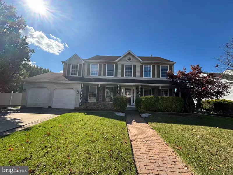 4 FIRETHORN LN, Sicklerville, NJ 08081