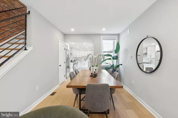 Philadelphia, PA 19130,808 N JUDSON ST