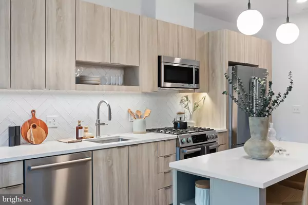 Washington, DC 20011,7175 12TH ST NW #411