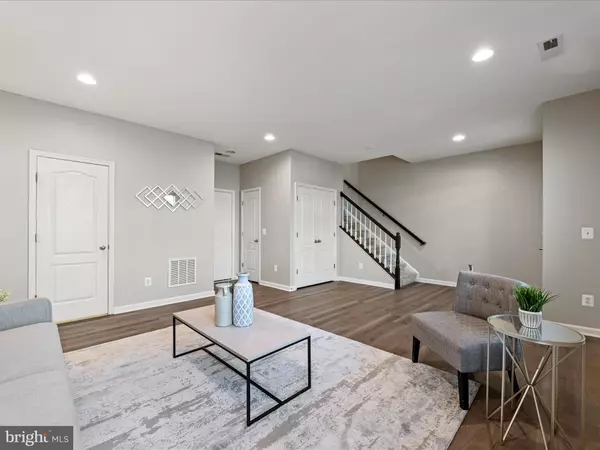 Leesburg, VA 20176,19408 SUSQUEHANNA SQ