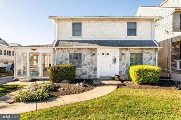 219 W 11TH AVE, Conshohocken, PA 19428