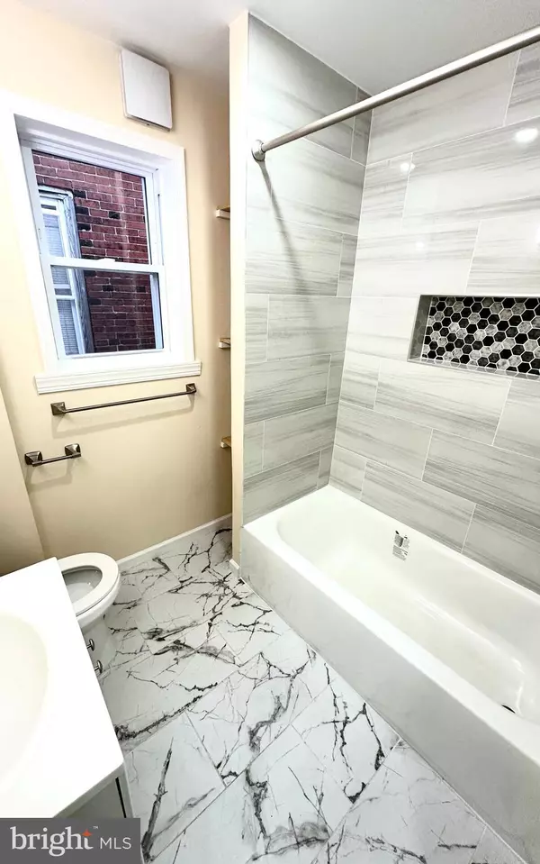 Philadelphia, PA 19145,1729 S RINGGOLD ST